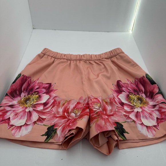 Express Pink Floral Elastic-Waist High-Rise Women's Shorts - Picture 3 of 5